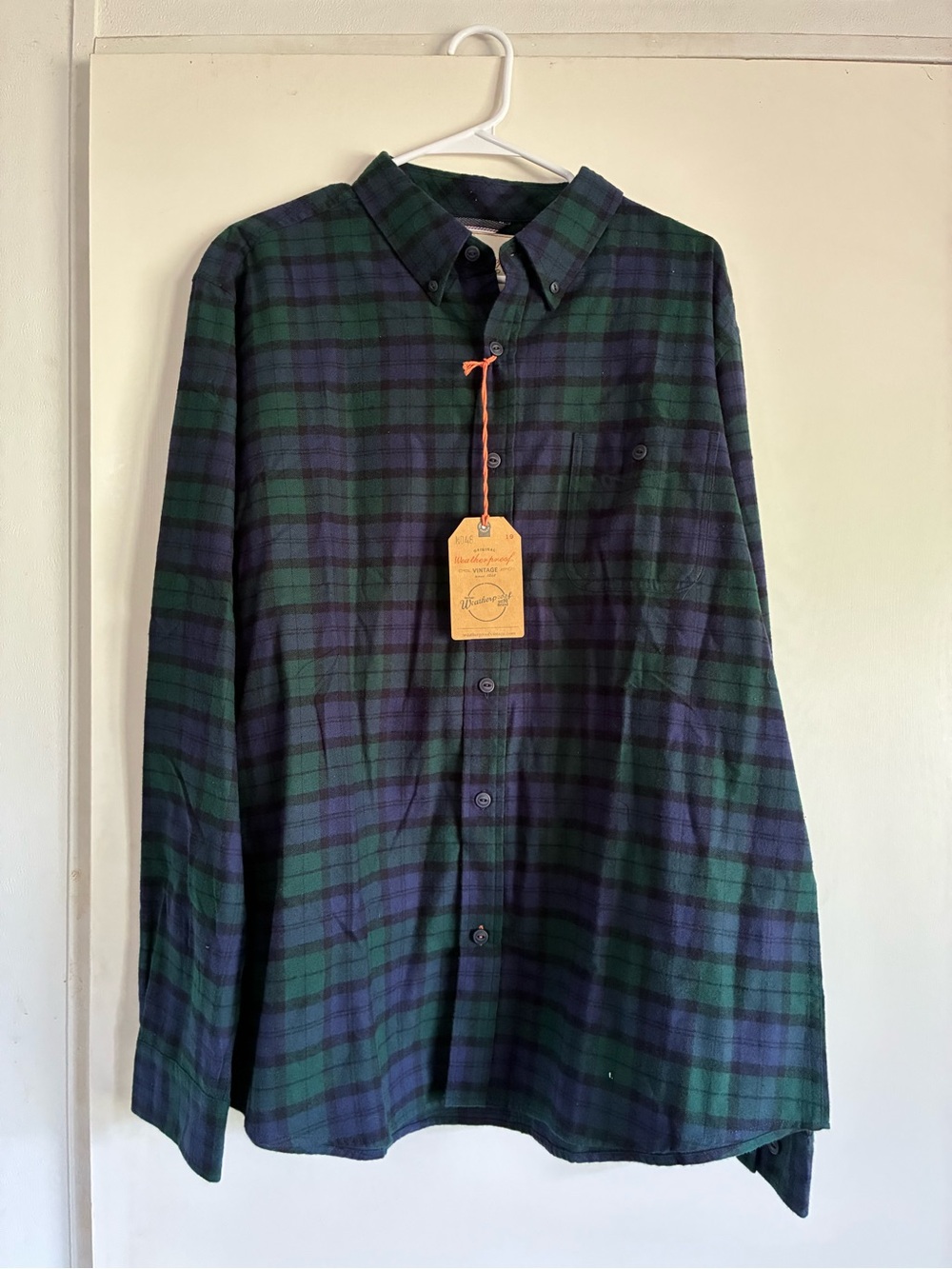Classic Green & Navy Plaid Button-Down Shirt with Button Collar